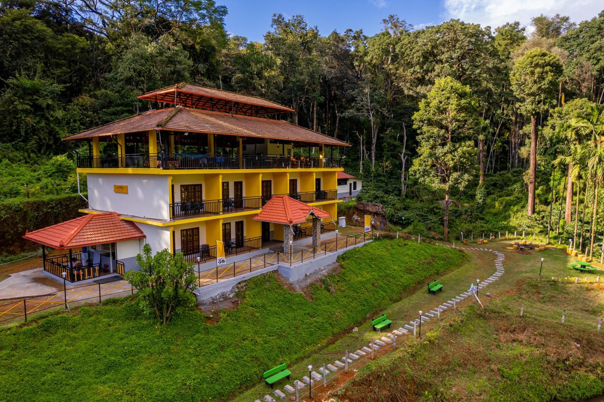 The Hosteller Coorg Rainforest, Madikeri Esterno foto